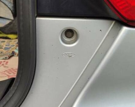 Сірий Форд Фокус, об'ємом двигуна 1.6 л та пробігом 249 тис. км за 6900 $, фото 60 на Automoto.ua