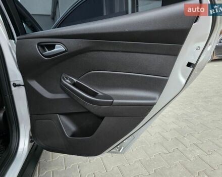 Серый Форд Фокус, объемом двигателя 2 л и пробегом 233 тыс. км за 6333 $, фото 60 на Automoto.ua