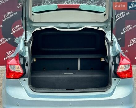 Сірий Форд Фокус, об'ємом двигуна 0 л та пробігом 102 тис. км за 8000 $, фото 10 на Automoto.ua