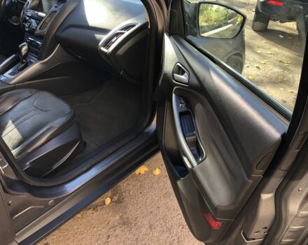 Форд Фокус 2012 в Червонограде на Automoto.ua Серый Форд Фокус, объемом двигателя 2 л и пробегом 225 тыс. км за 5900 $, фото 16 на Automoto.ua