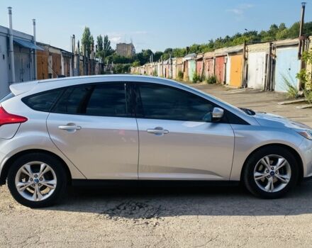 Сірий Форд Фокус, об'ємом двигуна 2 л та пробігом 130 тис. км за 6950 $, фото 4 на Automoto.ua