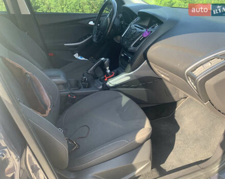 Серый Форд Фокус, объемом двигателя 1.56 л и пробегом 222 тыс. км за 8750 $, фото 21 на Automoto.ua