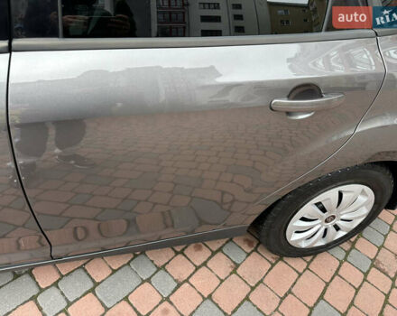 Серый Форд Фокус, объемом двигателя 2 л и пробегом 178 тыс. км за 6450 $, фото 103 на Automoto.ua