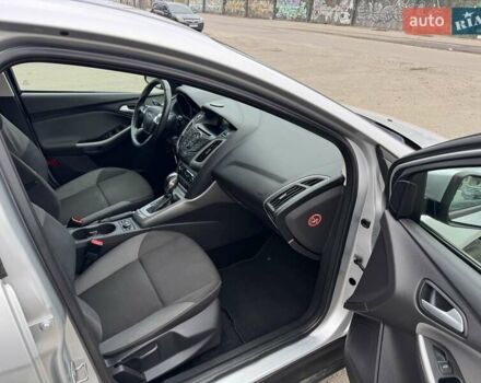 Серый Форд Фокус, объемом двигателя 1.6 л и пробегом 130 тыс. км за 8900 $, фото 25 на Automoto.ua