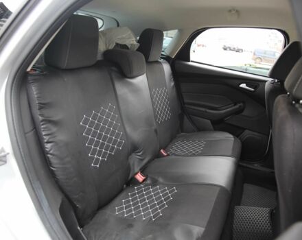 Сірий Форд Фокус, об'ємом двигуна 2 л та пробігом 163 тис. км за 7600 $, фото 8 на Automoto.ua