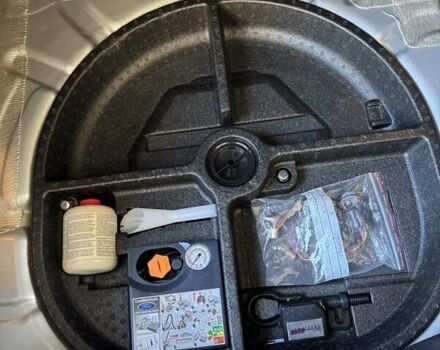 Сірий Форд Фокус, об'ємом двигуна 1.6 л та пробігом 130 тис. км за 9350 $, фото 23 на Automoto.ua