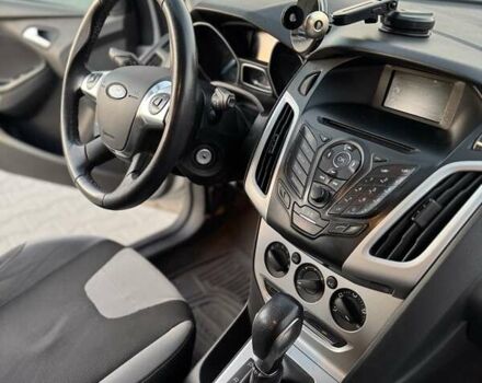 Форд Фокус 2013 у Львові на Automoto.ua Сірий Форд Фокус, об'ємом двигуна 2 л та пробігом 128 тис. км за 8000 $, фото 22 на Automoto.ua