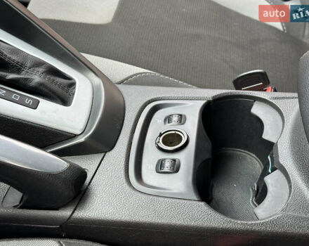 Серый Форд Фокус, объемом двигателя 2 л и пробегом 178 тыс. км за 6450 $, фото 87 на Automoto.ua