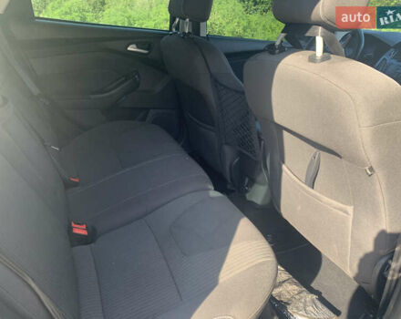 Серый Форд Фокус, объемом двигателя 1.56 л и пробегом 222 тыс. км за 8750 $, фото 19 на Automoto.ua