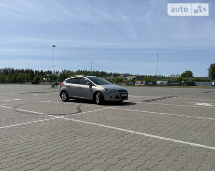 Сірий Форд Фокус, об'ємом двигуна 1 л та пробігом 122 тис. км за 7400 $, фото 12 на Automoto.ua