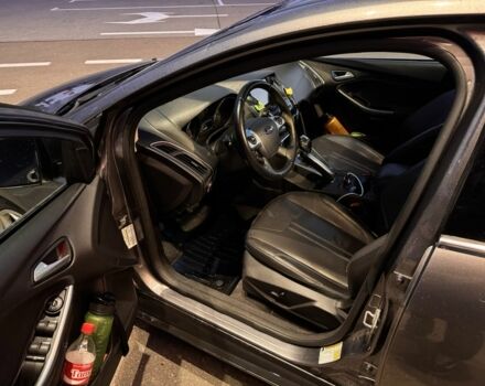 Сірий Форд Фокус, об'ємом двигуна 2 л та пробігом 234 тис. км за 10000 $, фото 6 на Automoto.ua