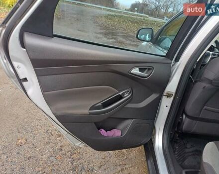 Сірий Форд Фокус, об'ємом двигуна 1 л та пробігом 136 тис. км за 7000 $, фото 22 на Automoto.ua