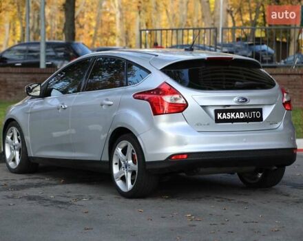Серый Форд Фокус, объемом двигателя 2 л и пробегом 122 тыс. км за 5999 $, фото 3 на Automoto.ua