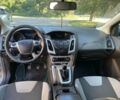 Серый Форд Фокус, объемом двигателя 1 л и пробегом 185 тыс. км за 5800 $, фото 2 на Automoto.ua