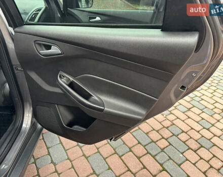 Серый Форд Фокус, объемом двигателя 2 л и пробегом 178 тыс. км за 6450 $, фото 31 на Automoto.ua