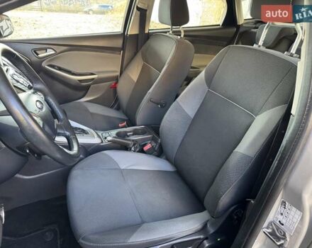 Сірий Форд Фокус, об'ємом двигуна 1.6 л та пробігом 130 тис. км за 9350 $, фото 26 на Automoto.ua