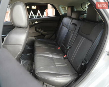Серый Форд Фокус, объемом двигателя 2 л и пробегом 122 тыс. км за 5999 $, фото 7 на Automoto.ua