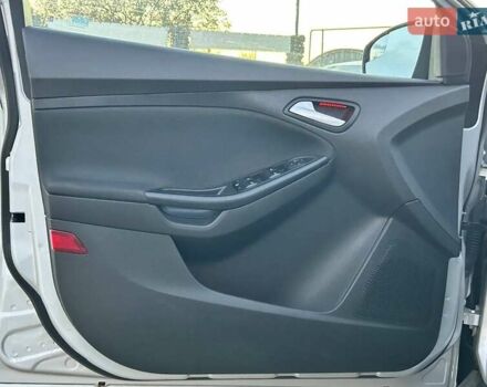Форд Фокус 2013 в Одессе на Automoto.ua Серый Форд Фокус, объемом двигателя 2 л и пробегом 159 тыс. км за 7200 $, фото 10 на Automoto.ua