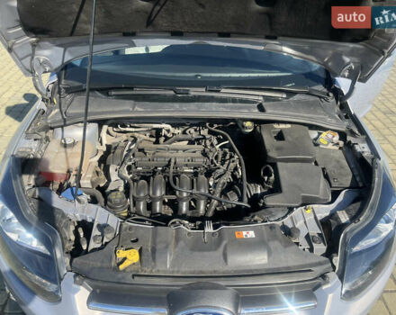 Серый Форд Фокус, объемом двигателя 1.6 л и пробегом 88 тыс. км за 8700 $, фото 6 на Automoto.ua