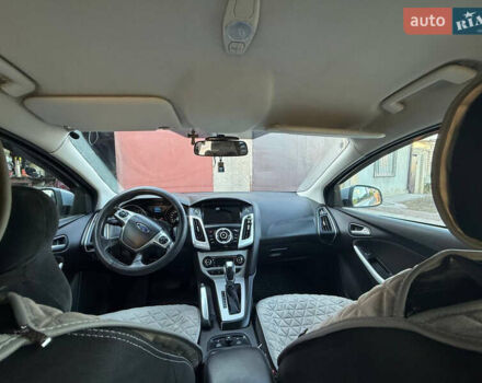 Серый Форд Фокус, объемом двигателя 1.6 л и пробегом 88 тыс. км за 8700 $, фото 20 на Automoto.ua