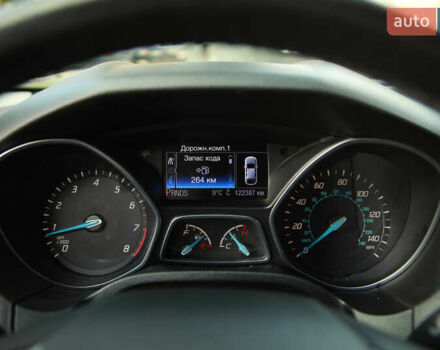 Серый Форд Фокус, объемом двигателя 2 л и пробегом 122 тыс. км за 5999 $, фото 14 на Automoto.ua