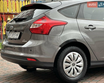 Серый Форд Фокус, объемом двигателя 2 л и пробегом 178 тыс. км за 6450 $, фото 150 на Automoto.ua