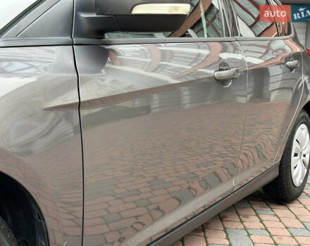 Серый Форд Фокус, объемом двигателя 2 л и пробегом 178 тыс. км за 6450 $, фото 140 на Automoto.ua