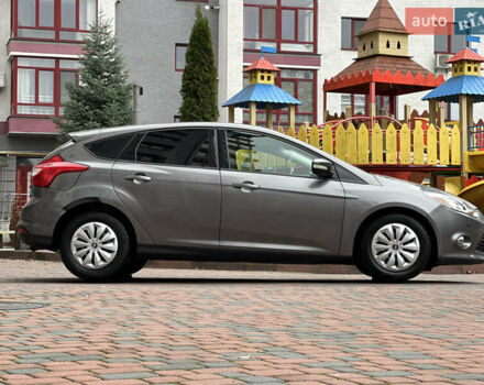 Серый Форд Фокус, объемом двигателя 2 л и пробегом 178 тыс. км за 6450 $, фото 7 на Automoto.ua