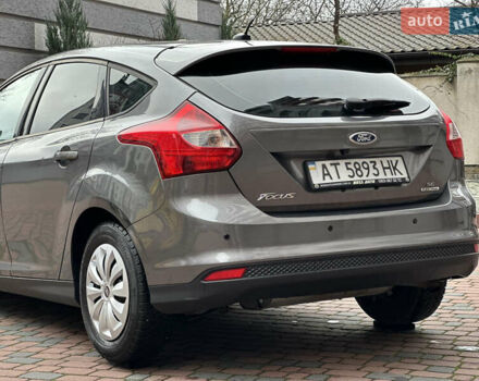 Серый Форд Фокус, объемом двигателя 2 л и пробегом 178 тыс. км за 6450 $, фото 142 на Automoto.ua