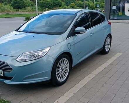 Серый Форд Фокус, объемом двигателя 0 л и пробегом 65 тыс. км за 7600 $, фото 1 на Automoto.ua