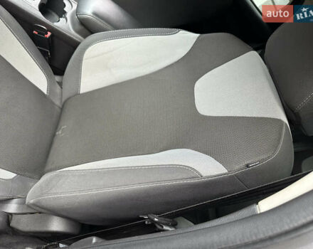 Серый Форд Фокус, объемом двигателя 2 л и пробегом 178 тыс. км за 6450 $, фото 69 на Automoto.ua