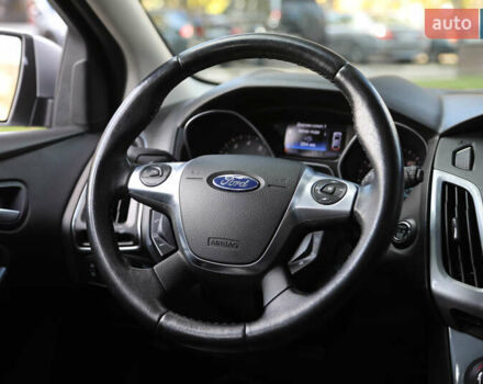 Серый Форд Фокус, объемом двигателя 2 л и пробегом 122 тыс. км за 5999 $, фото 13 на Automoto.ua