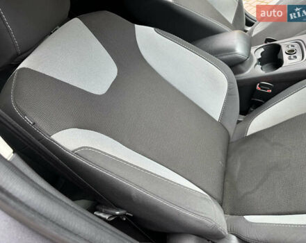 Серый Форд Фокус, объемом двигателя 2 л и пробегом 178 тыс. км за 6450 $, фото 50 на Automoto.ua