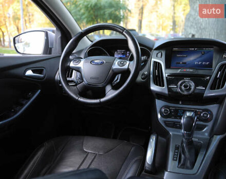 Серый Форд Фокус, объемом двигателя 2 л и пробегом 122 тыс. км за 5999 $, фото 10 на Automoto.ua