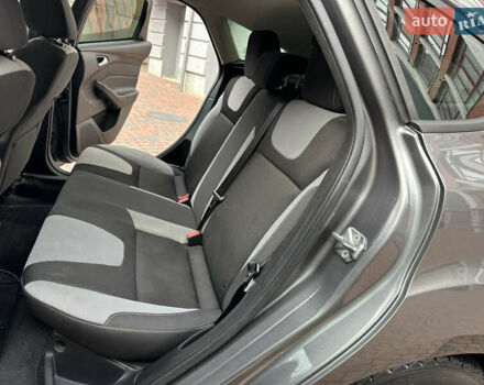 Серый Форд Фокус, объемом двигателя 2 л и пробегом 178 тыс. км за 6450 $, фото 43 на Automoto.ua