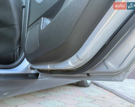 Серый Форд Фокус, объемом двигателя 1.6 л и пробегом 88 тыс. км за 8700 $, фото 13 на Automoto.ua