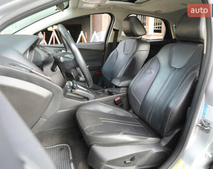 Серый Форд Фокус, объемом двигателя 2 л и пробегом 122 тыс. км за 5999 $, фото 6 на Automoto.ua