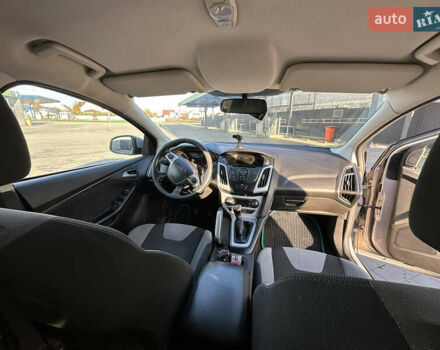 Сірий Форд Фокус, об'ємом двигуна 1 л та пробігом 186 тис. км за 5800 $, фото 7 на Automoto.ua