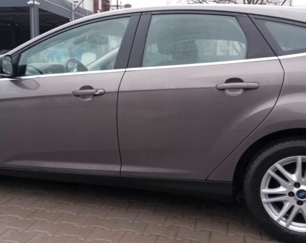 Серый Форд Фокус, объемом двигателя 2 л и пробегом 290 тыс. км за 7900 $, фото 5 на Automoto.ua