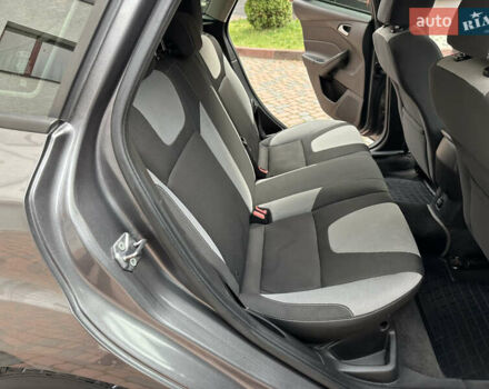 Серый Форд Фокус, объемом двигателя 2 л и пробегом 178 тыс. км за 6450 $, фото 35 на Automoto.ua