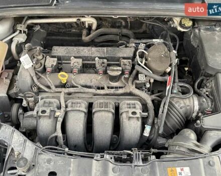 Форд Фокус 2013 в Львове на Automoto.ua Серый Форд Фокус, объемом двигателя 2 л и пробегом 128 тыс. км за 7400 $, фото 20 на Automoto.ua