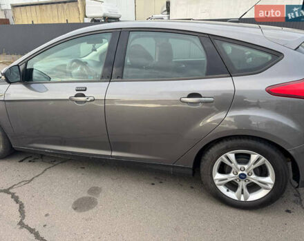 Серый Форд Фокус, объемом двигателя 2 л и пробегом 196 тыс. км за 7300 $, фото 6 на Automoto.ua