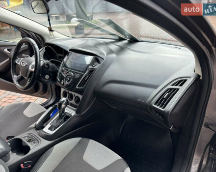 Серый Форд Фокус, объемом двигателя 2 л и пробегом 178 тыс. км за 6450 $, фото 60 на Automoto.ua