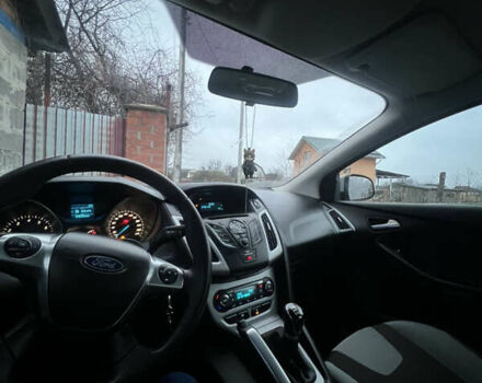 Серый Форд Фокус, объемом двигателя 1 л и пробегом 126 тыс. км за 6500 $, фото 5 на Automoto.ua