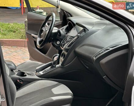 Серый Форд Фокус, объемом двигателя 2 л и пробегом 178 тыс. км за 6450 $, фото 56 на Automoto.ua