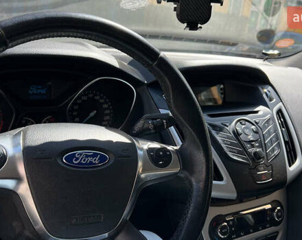 Форд Фокус 2013 у Києві на Automoto.ua Сірий Форд Фокус, об'ємом двигуна 1 л та пробігом 169 тис. км за 6700 $, фото 16 на Automoto.ua