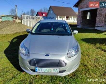 Серый Форд Фокус, объемом двигателя 0 л и пробегом 93 тыс. км за 7300 $, фото 1 на Automoto.ua