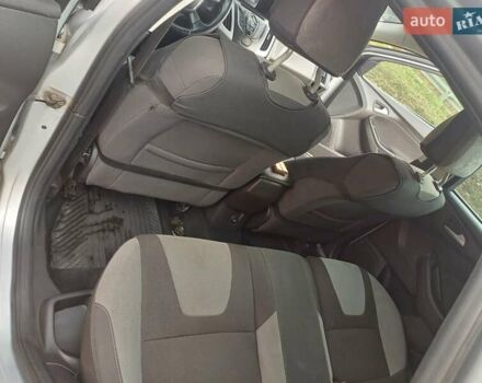 Сірий Форд Фокус, об'ємом двигуна 1 л та пробігом 136 тис. км за 7000 $, фото 18 на Automoto.ua