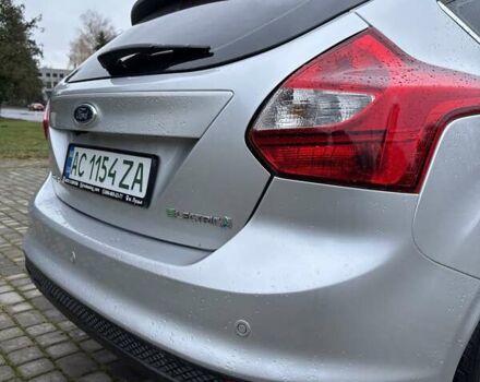 Серый Форд Фокус, объемом двигателя 0 л и пробегом 131 тыс. км за 7500 $, фото 14 на Automoto.ua
