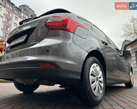 Серый Форд Фокус, объемом двигателя 2 л и пробегом 178 тыс. км за 6450 $, фото 128 на Automoto.ua